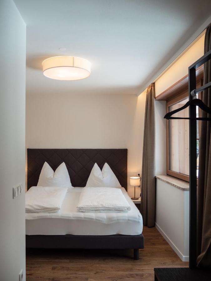 Апартаменти Tyrol Living & Cafe Нова-Леванте Екстер'єр фото